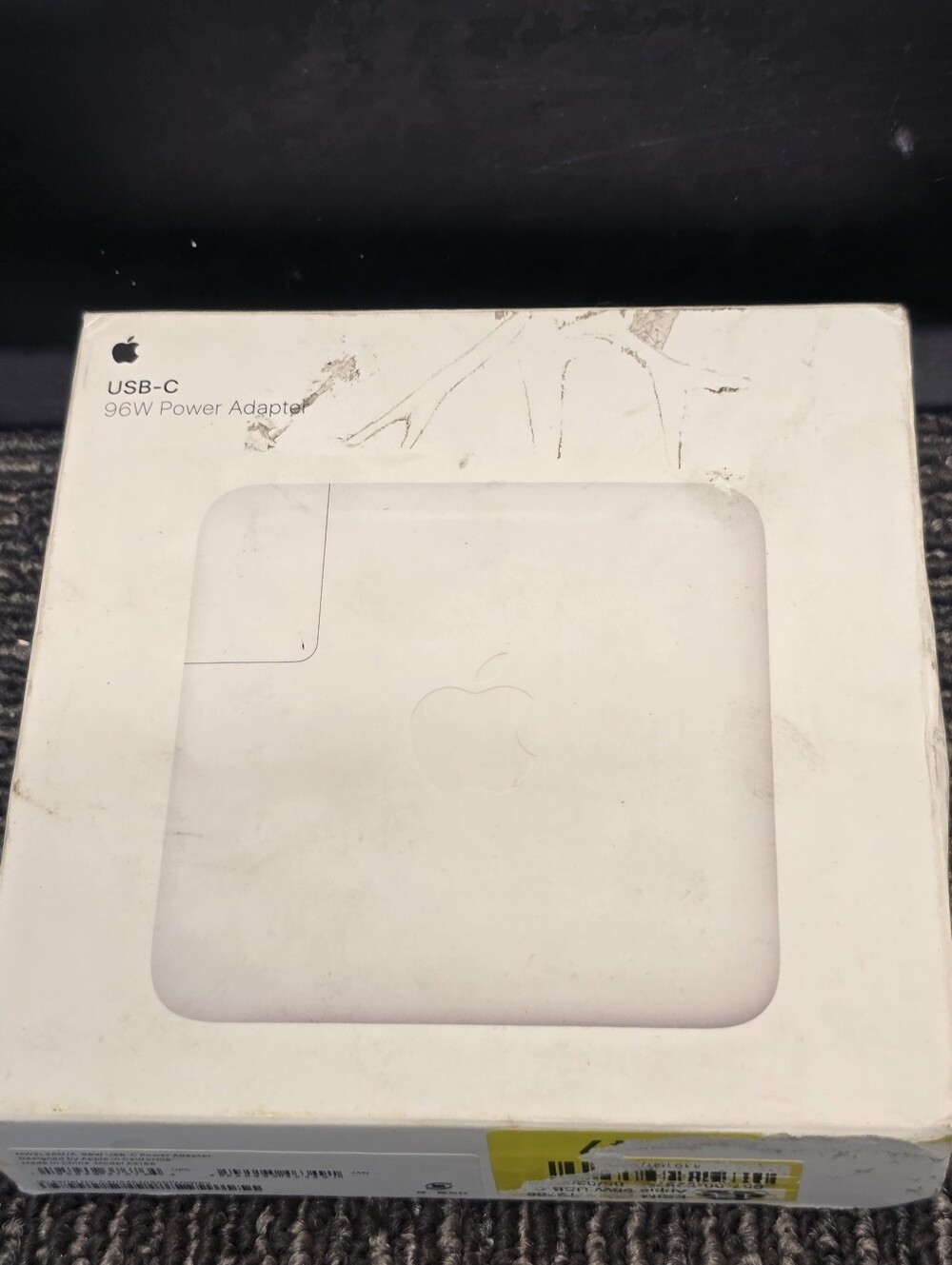 Apple USB-C 96W Power Adapter - White